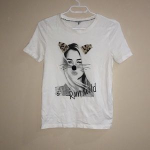 White graphic t-shirt